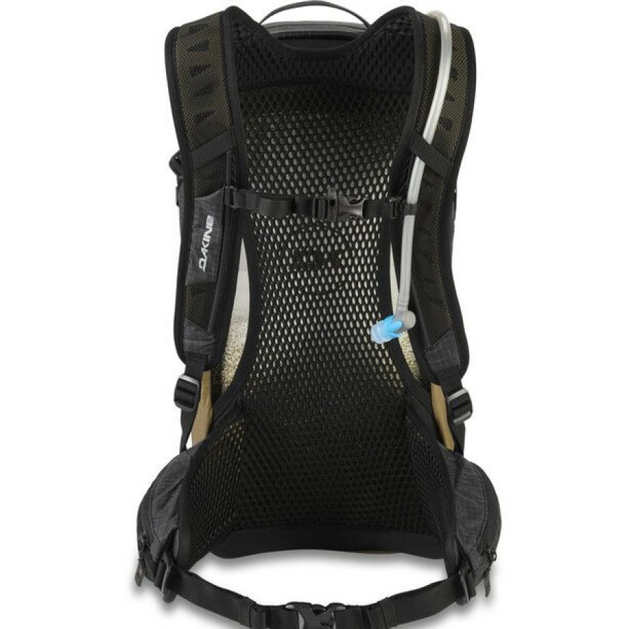 Cycling Backpacks * | Dakine Seeker 18L Backpack Men Black